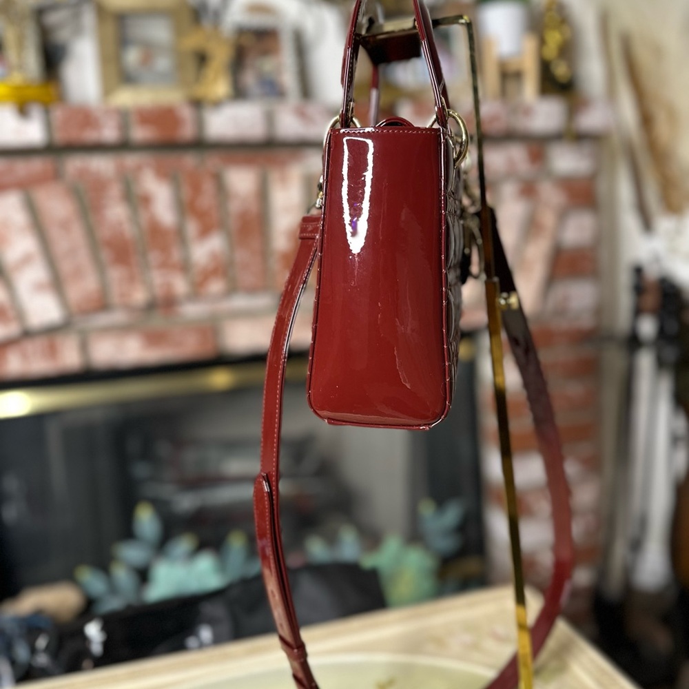 Christian Dior Lady Dior 24cm – Red Patent Leather – Gold Hardware - Picture 4 of 10